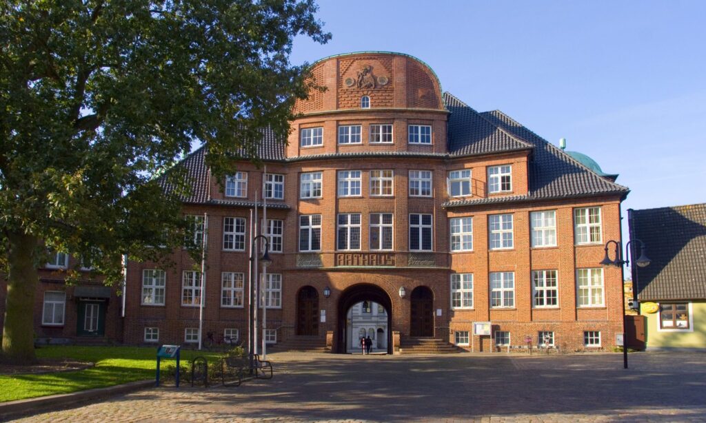 Rathaus der Stadt Marne
